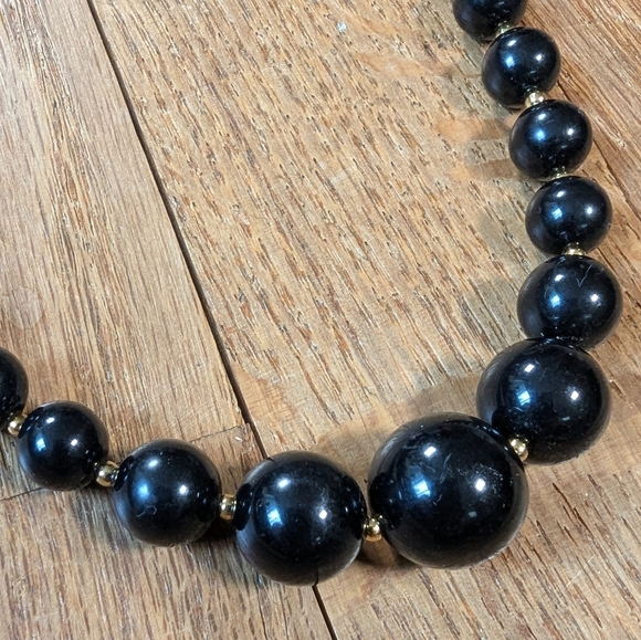 Retro Chic Black Beaded Statement Necklace 🌌🖤 - Picture 1 of 4
